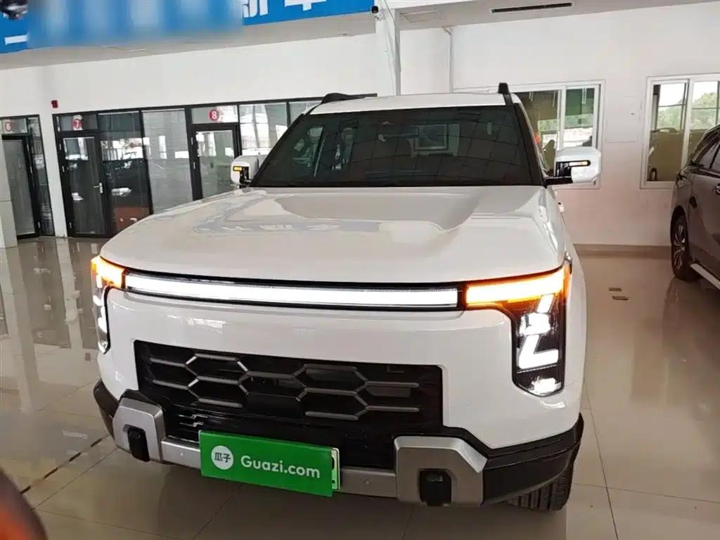 Zhengzhou Nissan Z9 GE PHEV 2025 135KM 4WD Luxury Edition — миниатюра 3