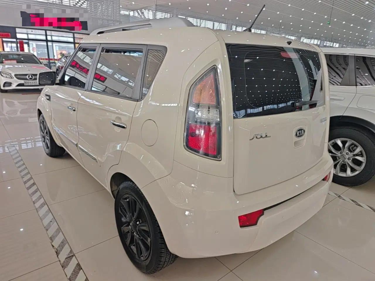 Kia Soul 2013 1.6L AT GL — миниатюра 4