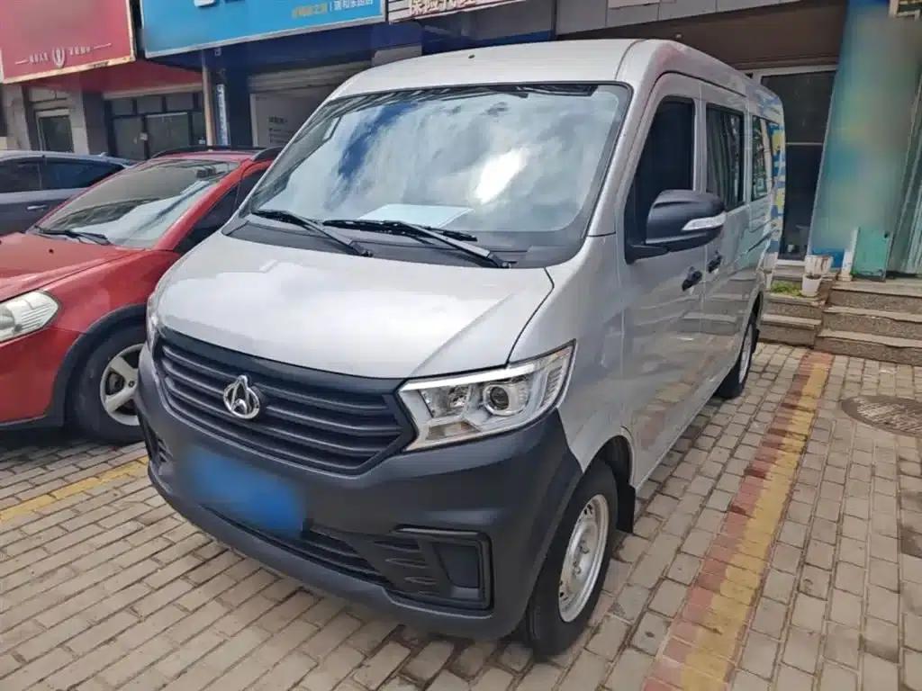 Crossstar V3 2023 1.5L Gasoline Enjoyable 7-Seater Bus — миниатюра 1