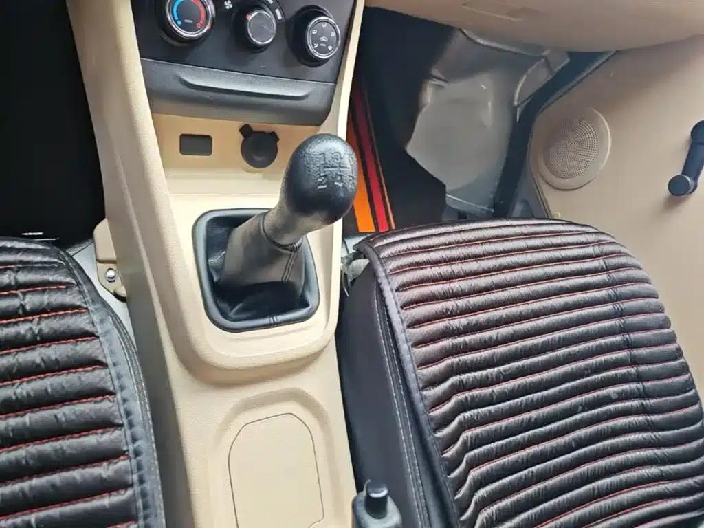 Crossstar V3 2023 1.5L Gasoline Enjoyable 7-Seater Bus — миниатюра 14