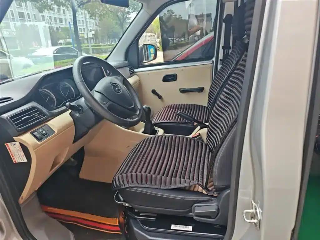 Crossstar V3 2023 1.5L Gasoline Enjoyable 7-Seater Bus — миниатюра 15