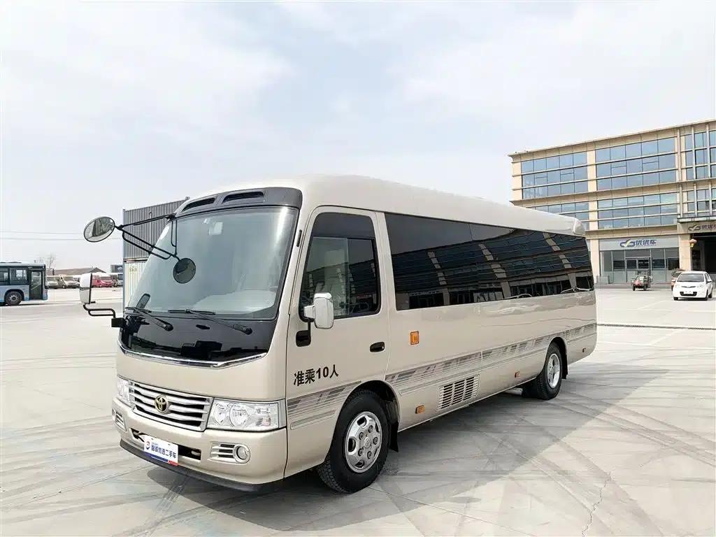 2015 Toyota Coaster 4.0L Premium GRB53L-ZCMSK 20-Seat Special Edition — миниатюра 1