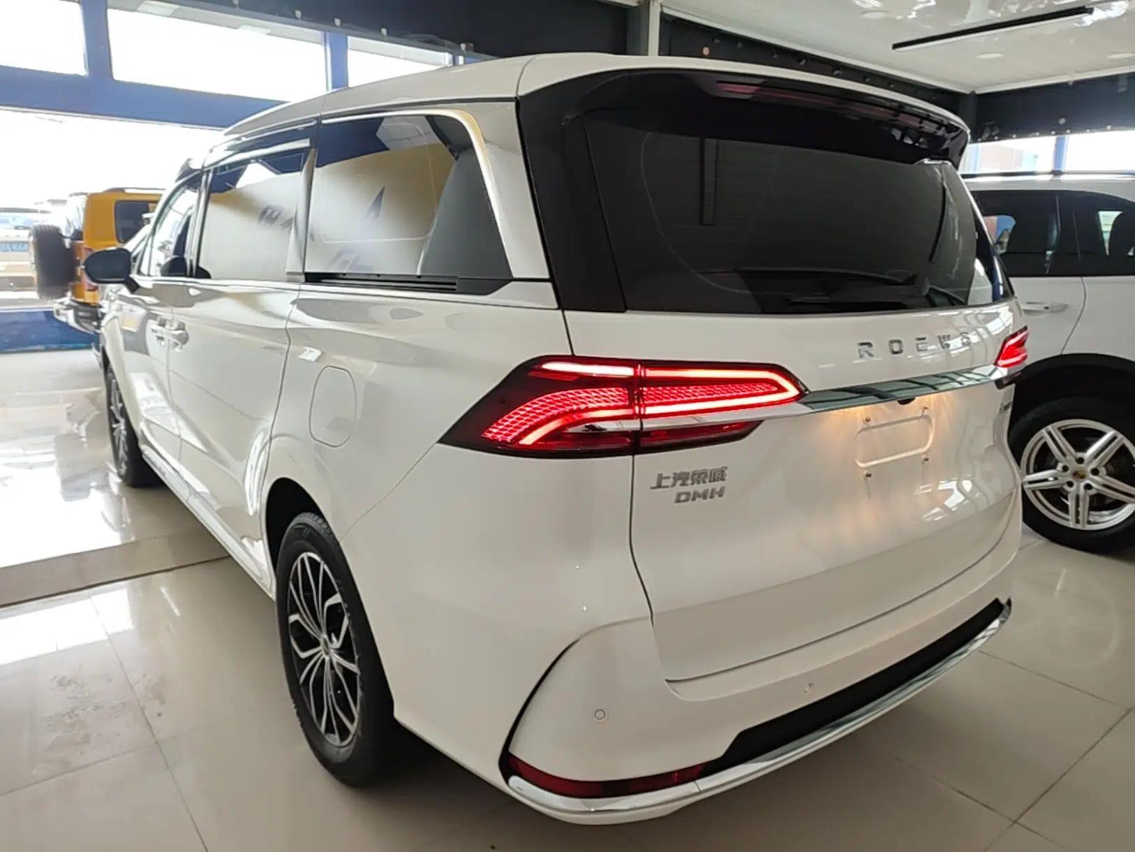 Roewe iMAX8 New Energy 2025 1.5T DMH Lu Zun Deluxe Edition — миниатюра 4