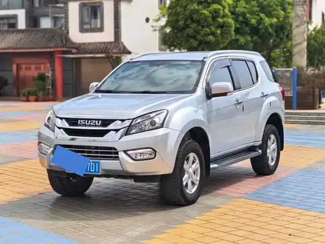 mu-X 2017 3.0T 4WD Automatic Premium 5-seater (National V Emission Standard)