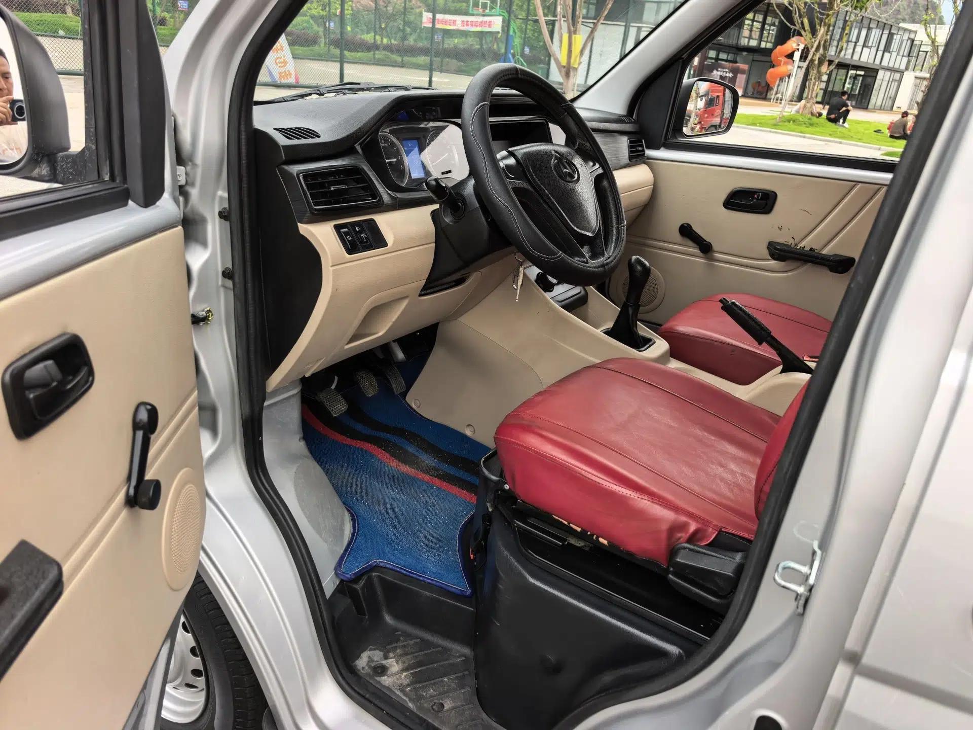 CHANGAN KUAYUE Xing V3 2023 1.5L Gasoline Standard Model 7-Seater Passenger Vehicle — миниатюра 21