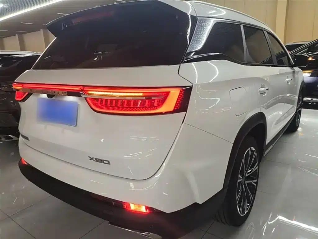 Jetour X90 PRO 2024 2.0T DCT Premium Edition 7-seater — миниатюра 7
