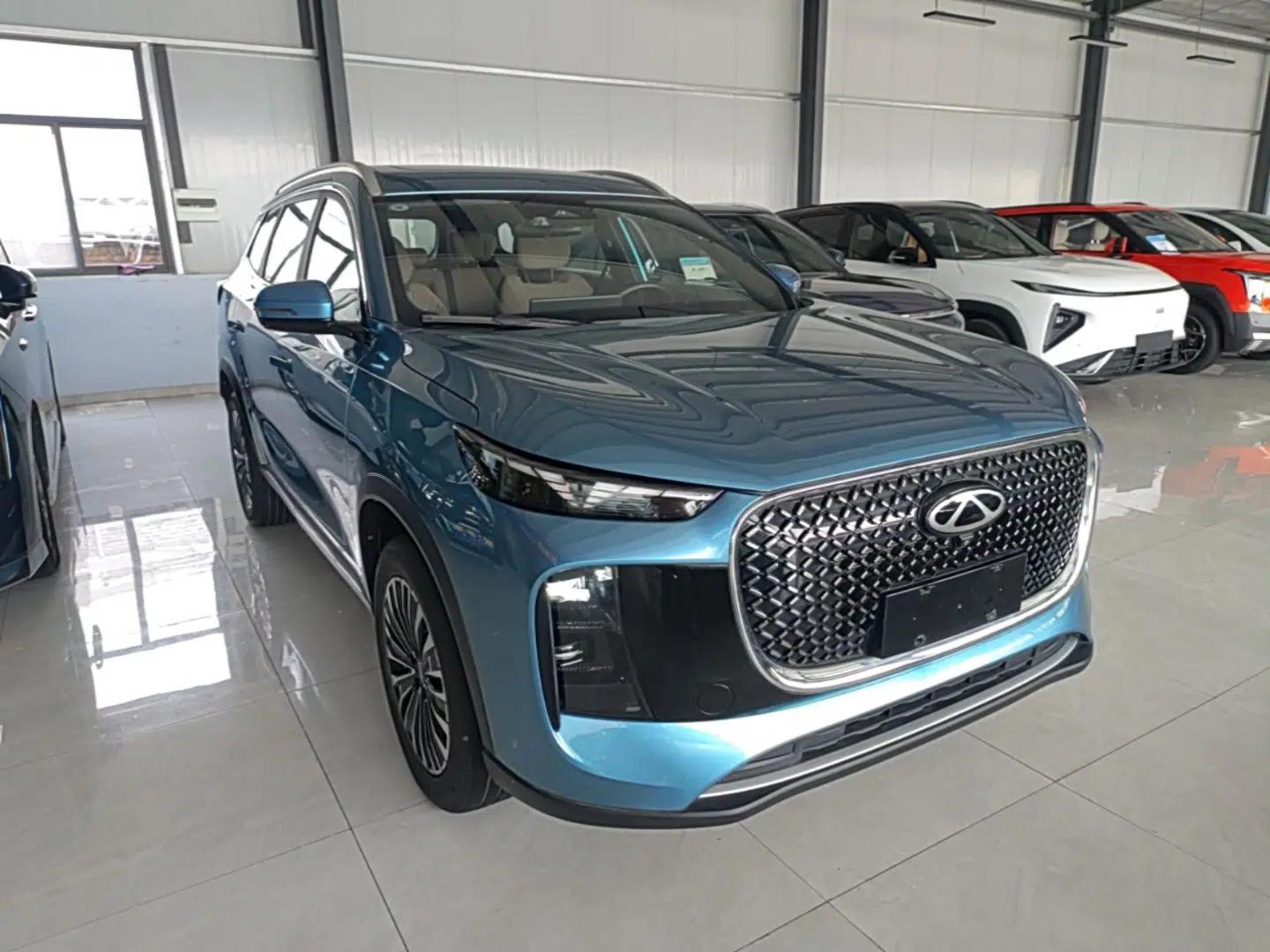 Chery Tiggo 8 PLUS C-DM 2025 1.5T 116 km Prestige Version 5 Seats — миниатюра 3