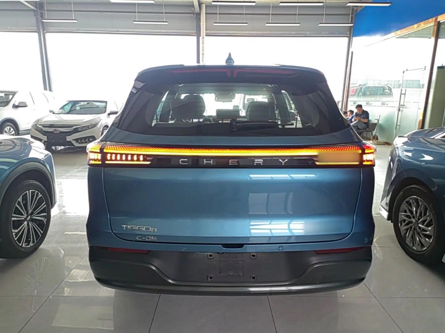 Chery Tiggo 8 PLUS C-DM 2025 1.5T 116 km Prestige Version 5 Seats — миниатюра 5