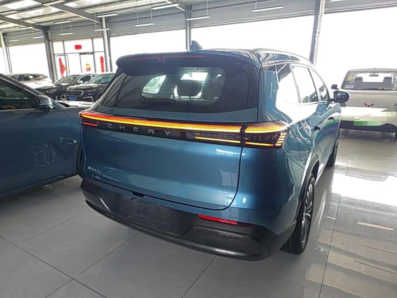 Chery Tiggo 8 PLUS C-DM 2025 1.5T 116 km Prestige Version 5 Seats — миниатюра 6