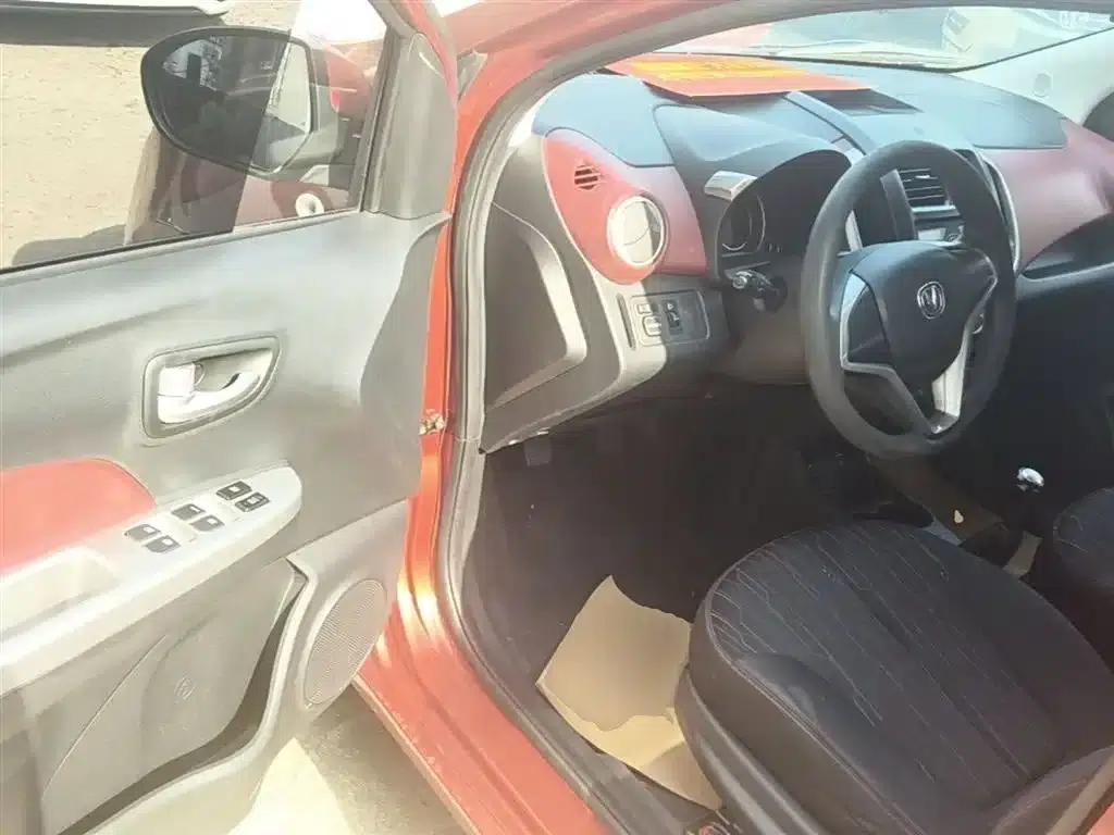 Benben 2015 1.4L Manual Deluxe Edition (National V Emission Standard) — миниатюра 16
