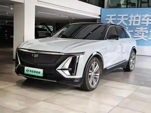 iQ Ruige 2022 Rear-Wheel Drive Long-Range Luxury Edition — миниатюра 1