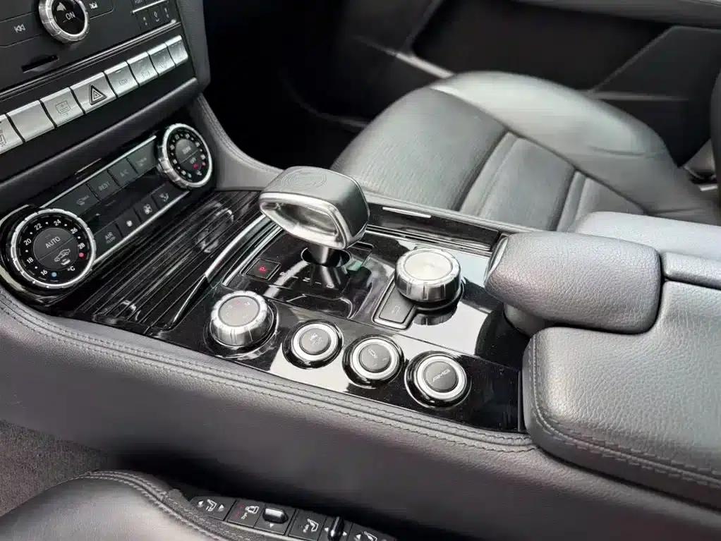 2015 Mercedes-Benz CLS AMG 63 4MATIC — миниатюра 11