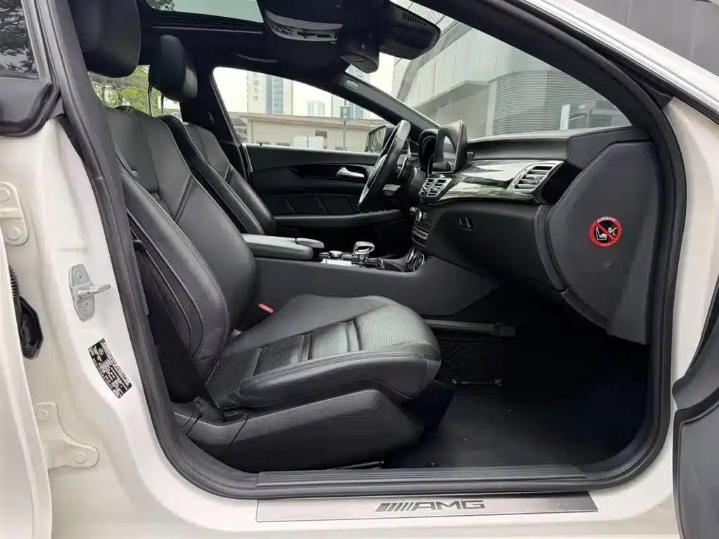 2015 Mercedes-Benz CLS AMG 63 4MATIC — миниатюра 7
