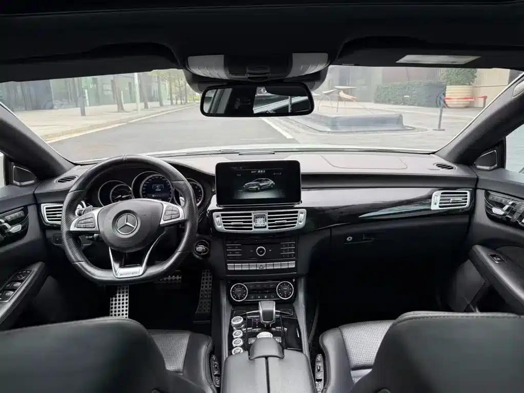 2015 Mercedes-Benz CLS AMG 63 4MATIC — миниатюра 10