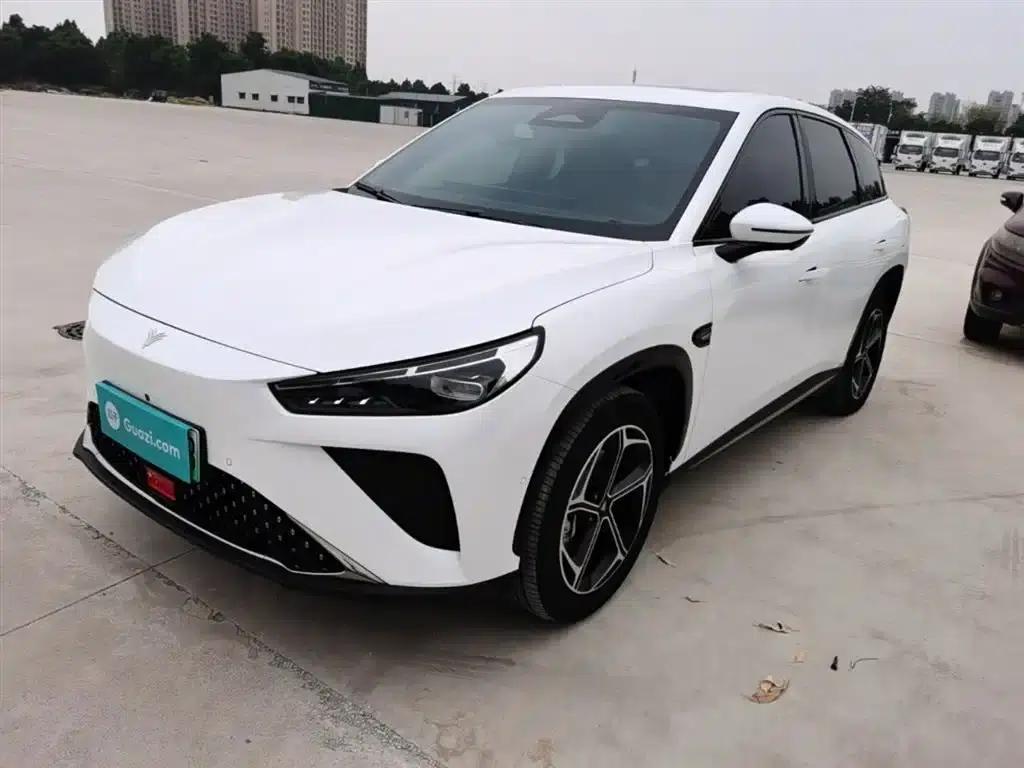 Nezha L 2024 Range Extender 310 Flash Charge Red Edition — миниатюра 1