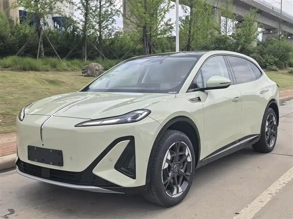 Hongqi Tiangong 06 2025 Model 520 Smart Selection Edition — миниатюра 1