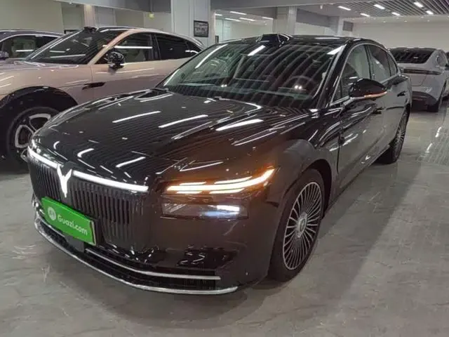 VOYAH Lantu Chiguang L 2026 Four-Wheel-Drive Ultra