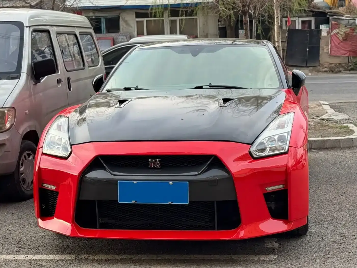 2010 Nissan GT-R 3.8T Premium Edition — миниатюра 2