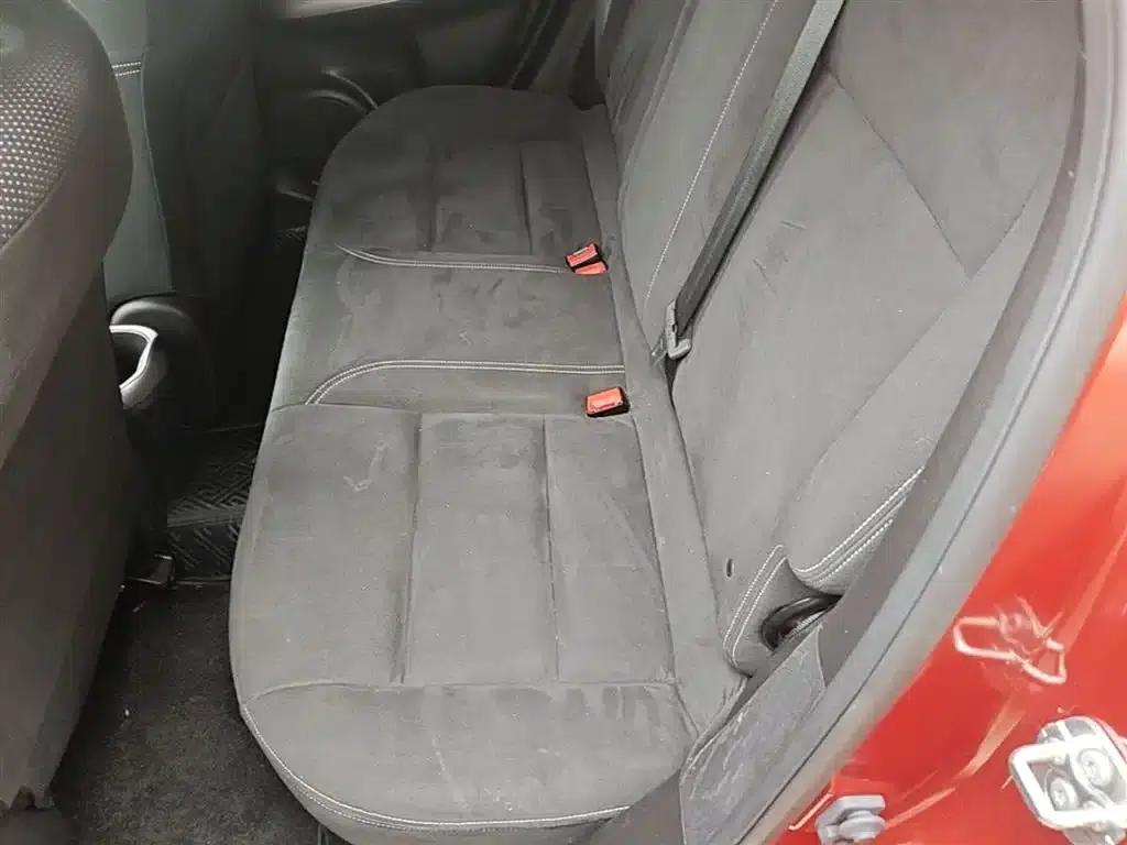 Infiniti ESQ 2014 1.6L Sporty Edition — миниатюра 17
