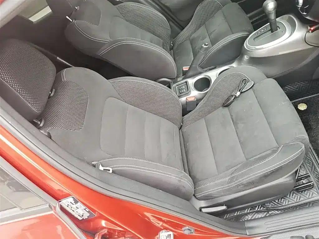 Infiniti ESQ 2014 1.6L Sporty Edition — миниатюра 25