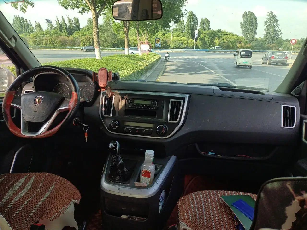 Jinbei Hiace King 2021 2.0L City Transport King Series Express Model Standard Top 6-Seater 1TZS — миниатюра 10