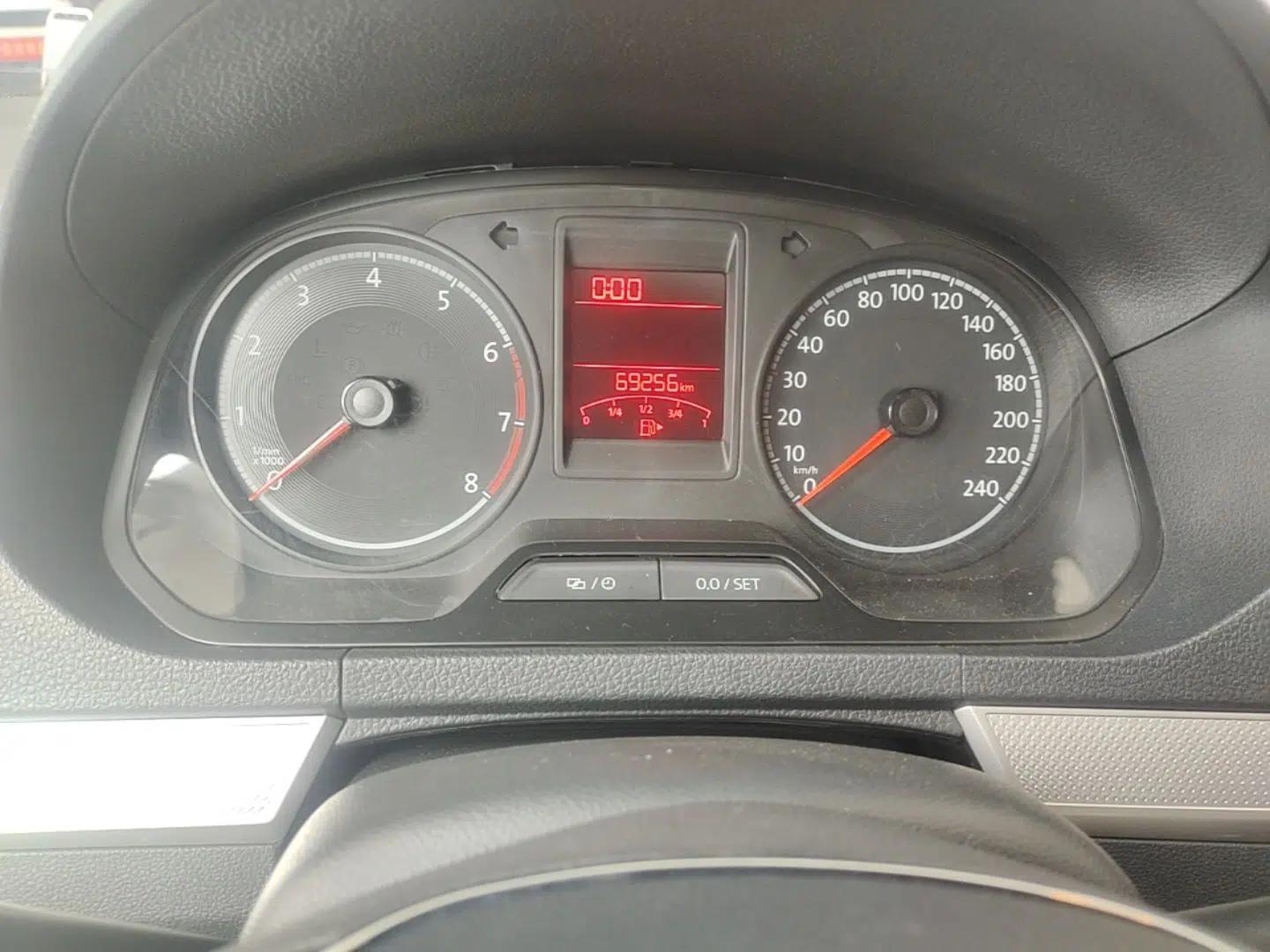 Jetta VA3 2019 1.5L Automatic Enjoyment Edition — миниатюра 15
