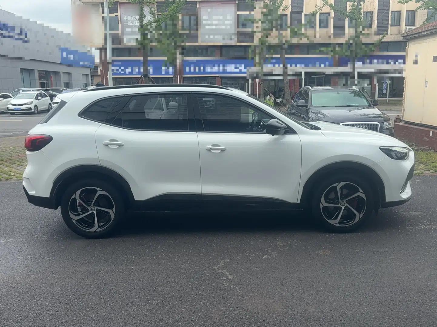MG Pilot 2021 300TGI Automatic Two-Wheel Drive Trophy Deluxe Edition — миниатюра 3