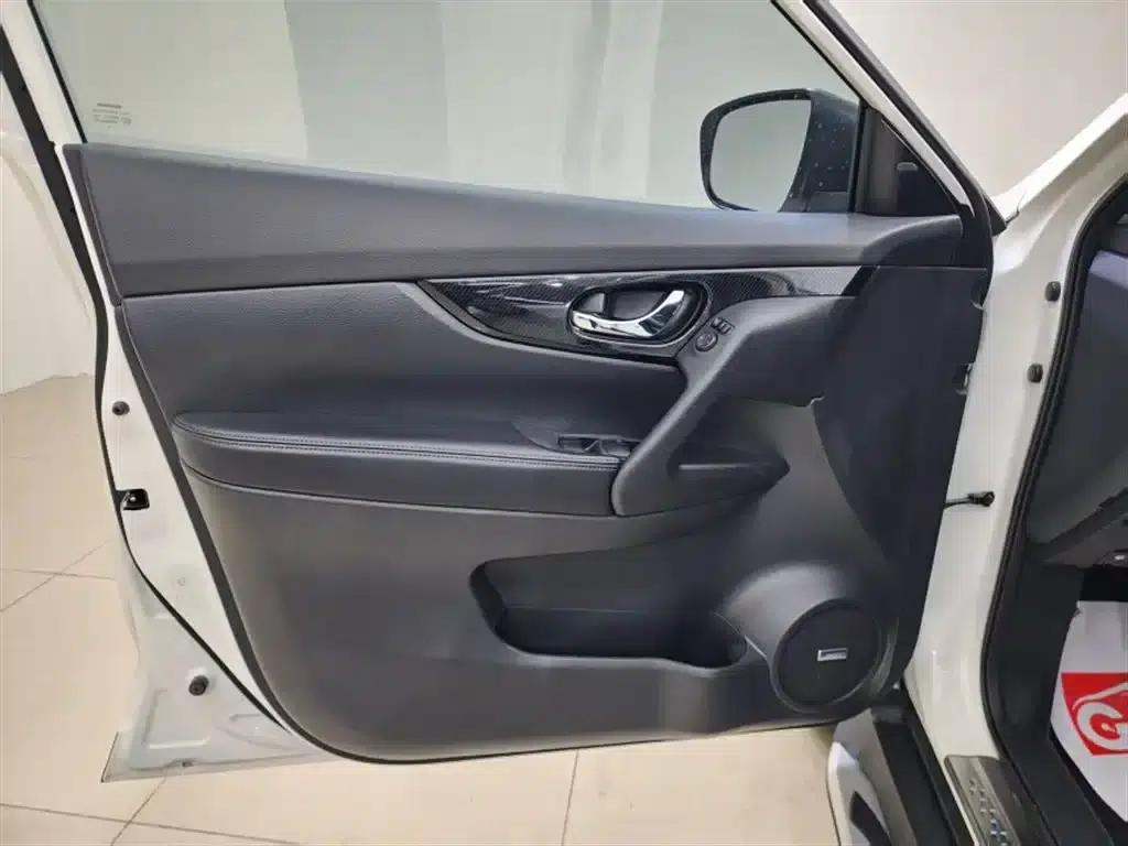 2013 Volkswagen Soul 1.6L AT Premium — миниатюра 5