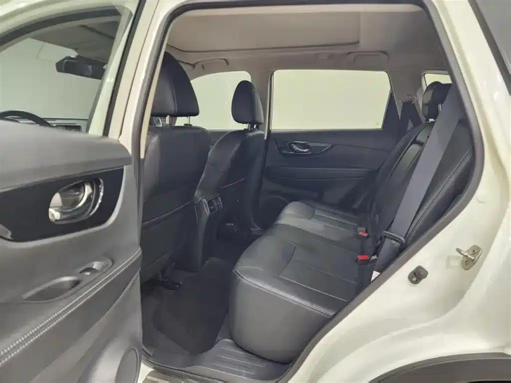2013 Volkswagen Soul 1.6L AT Premium — миниатюра 7