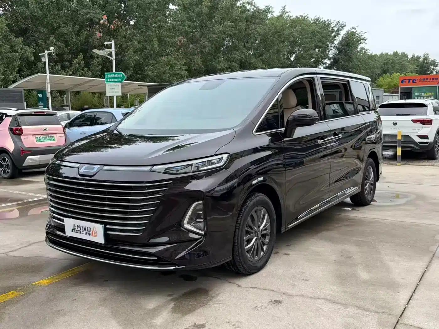 Bestune M9 2023 2.0T Supreme Edition — миниатюра 1