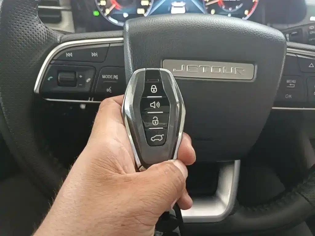 Jetour X95 2023 1.6T DCT Era Edition 7-seater — миниатюра 9
