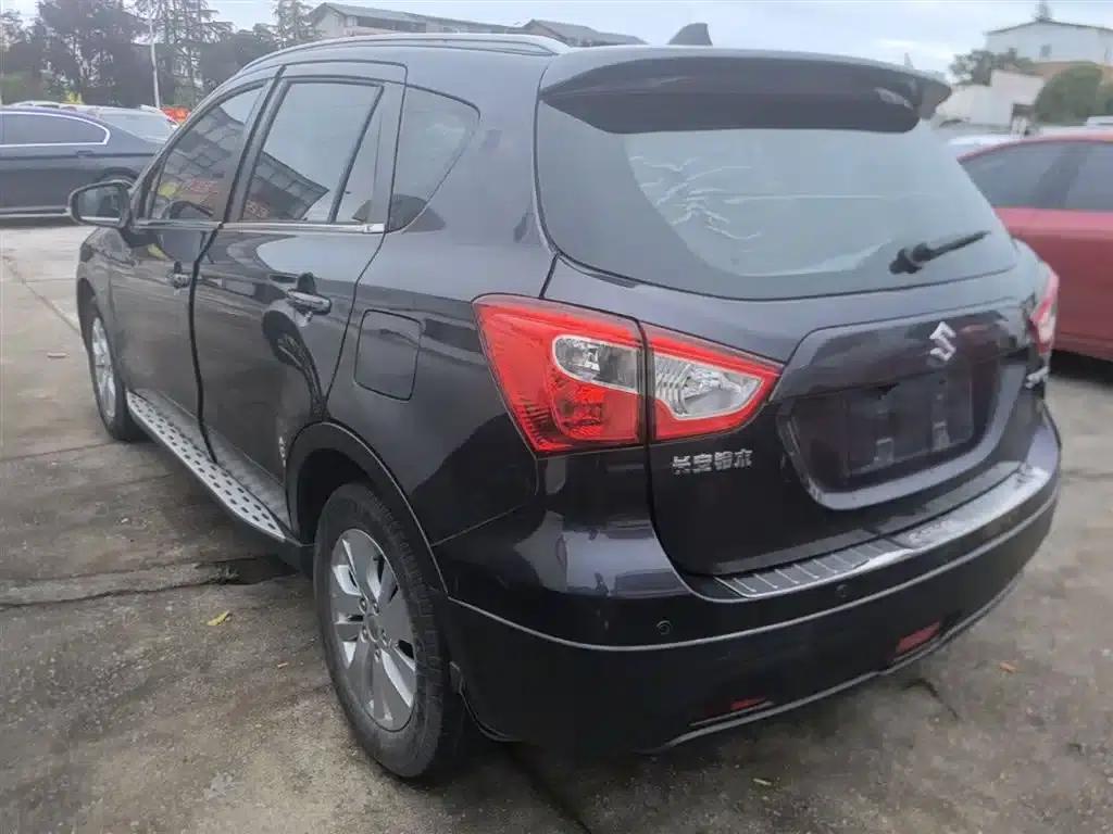 Vitara 2015 1.6L Manual 2WD Entry-level — миниатюра 5