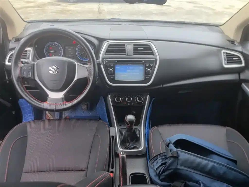 Vitara 2015 1.6L Manual 2WD Entry-level — миниатюра 10