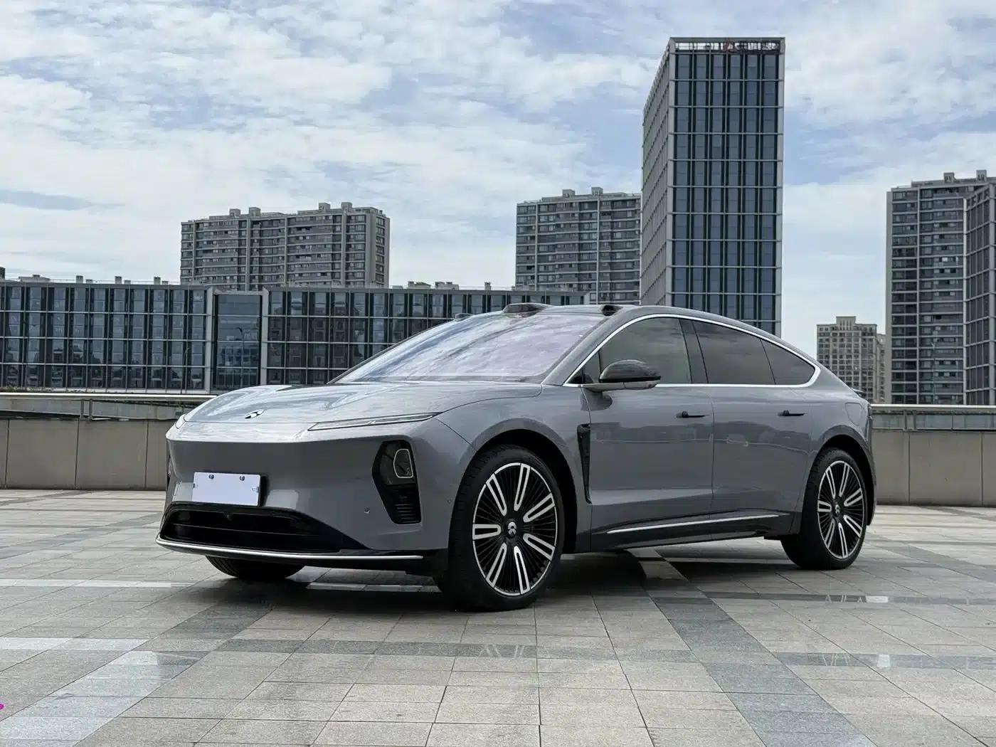 NIO ET9 2025 102kWh Signature Edition — миниатюра 1