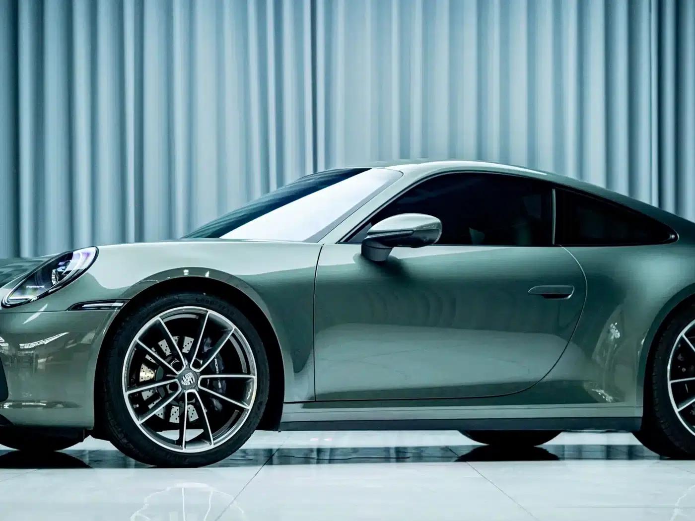 2023 Porsche 911 Carrera 3.0T — миниатюра 7