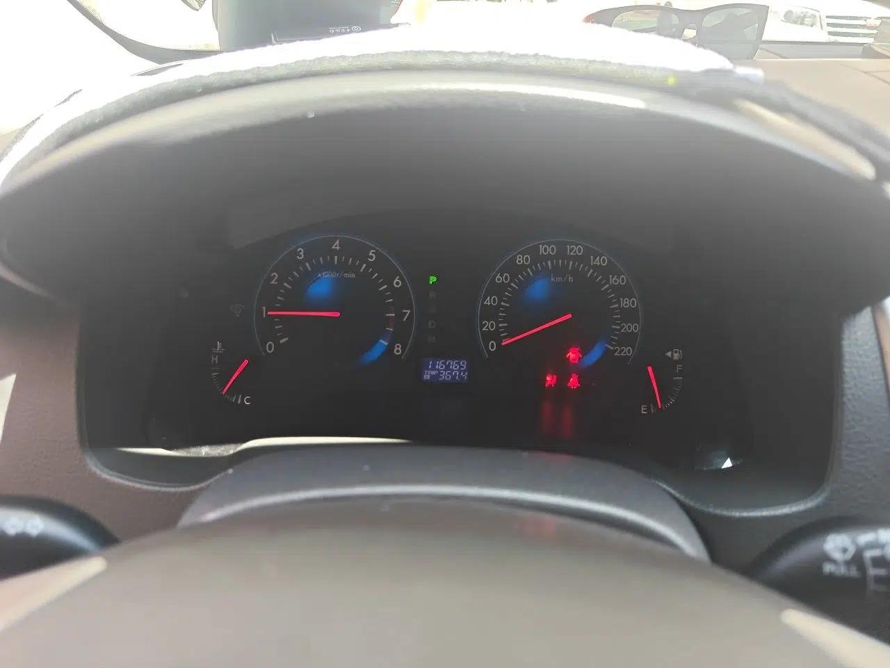 Mazda 8 2011 2.3L Deluxe Edition — миниатюра 12