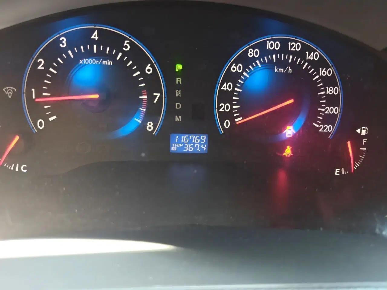 Mazda 8 2011 2.3L Deluxe Edition — миниатюра 13