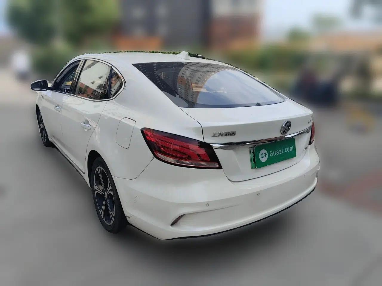 MG 6 New Energy 2018 45T E-DRIVE Intelligent Hybrid Premium Internet Edition — миниатюра 4