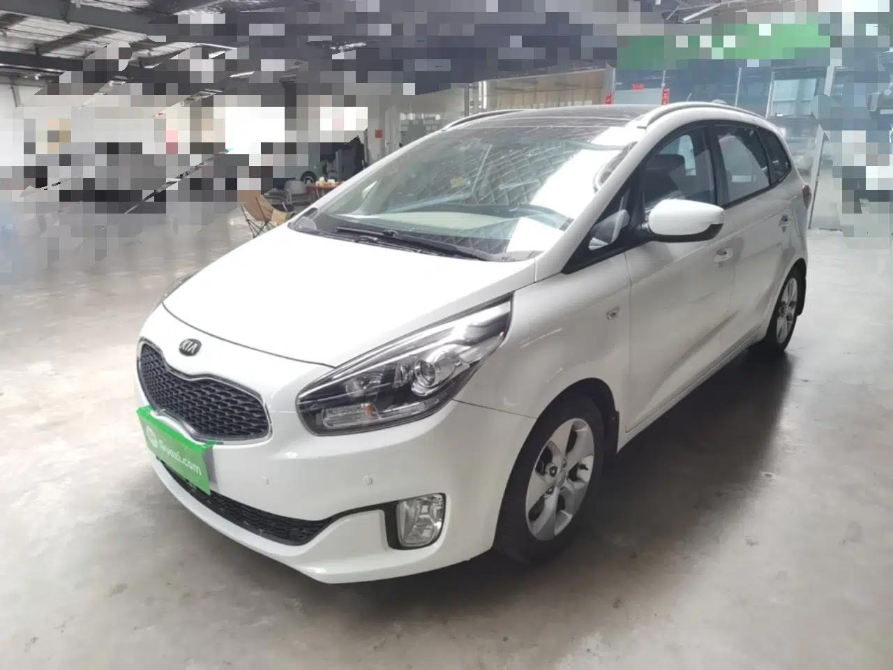 Kia Carens 2013 2.0L 7-Seater Automatic Standard Version China IV Standard — миниатюра 1