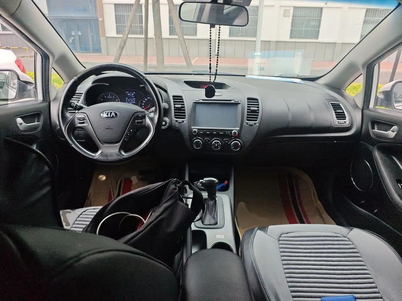 Kia K3S 2014 1.6L Automatic GLS — миниатюра 10