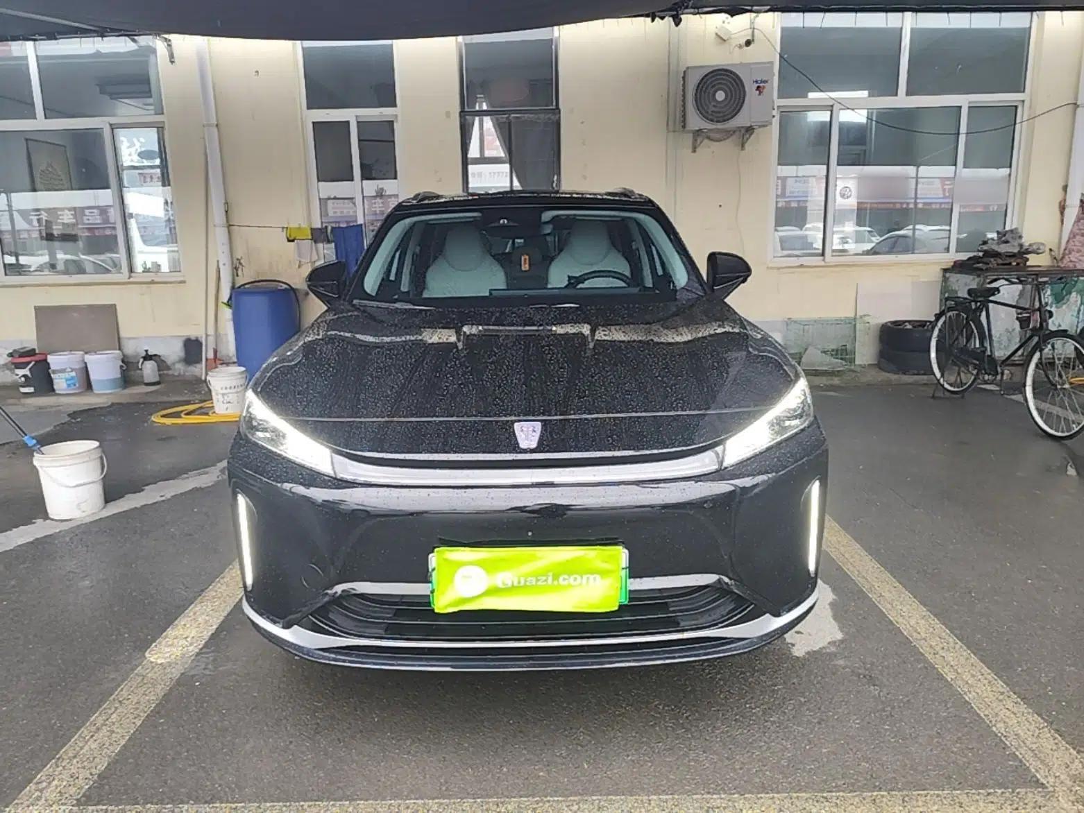 Roewe D5X DMH 2024 135 Tech Edition — миниатюра 2