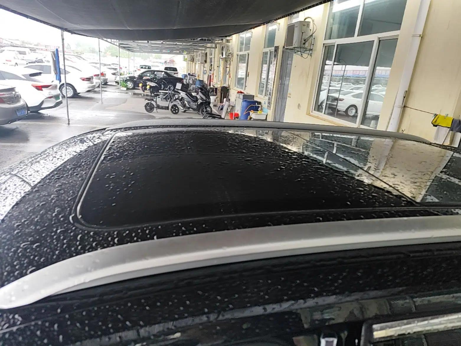 Roewe D5X DMH 2024 135 Tech Edition — миниатюра 11