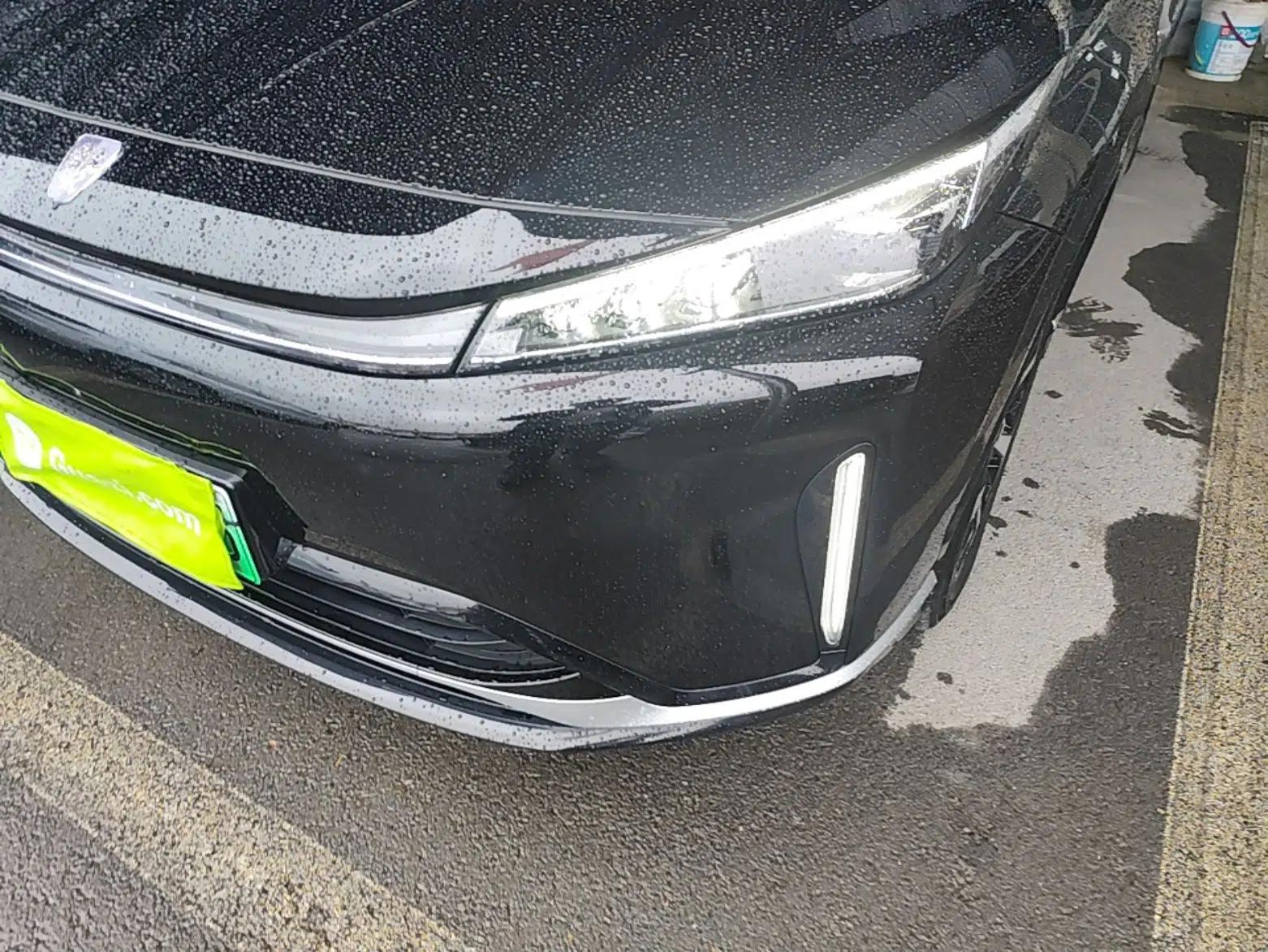 Roewe D5X DMH 2024 135 Tech Edition — миниатюра 5