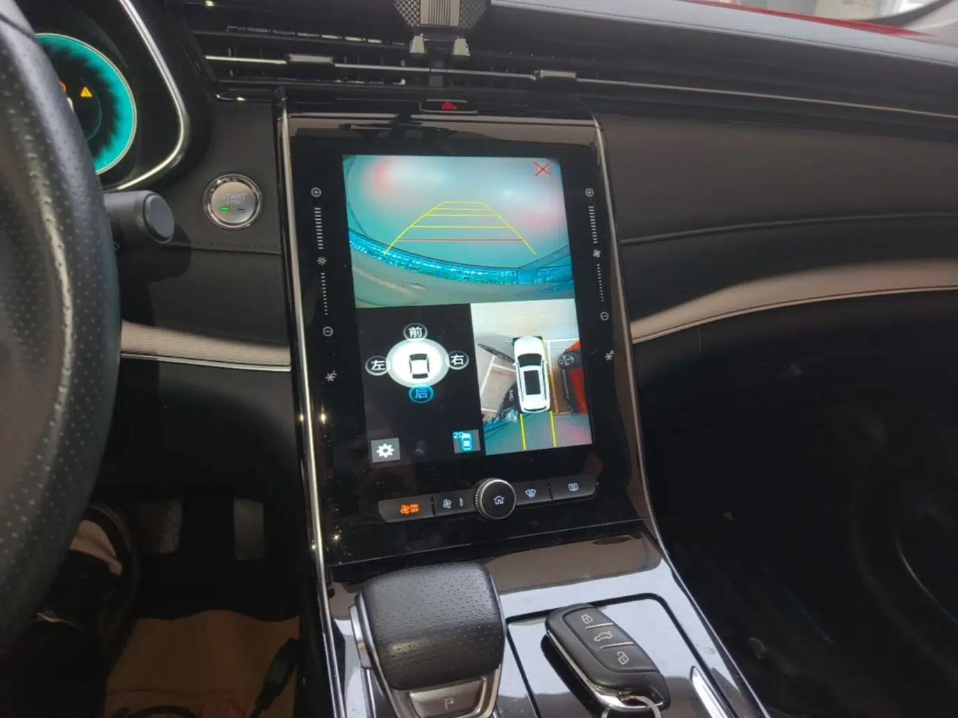 Roewe RX5 eMAX 2020 500 PHEV 4G-Connected Luxury Edition — миниатюра 16
