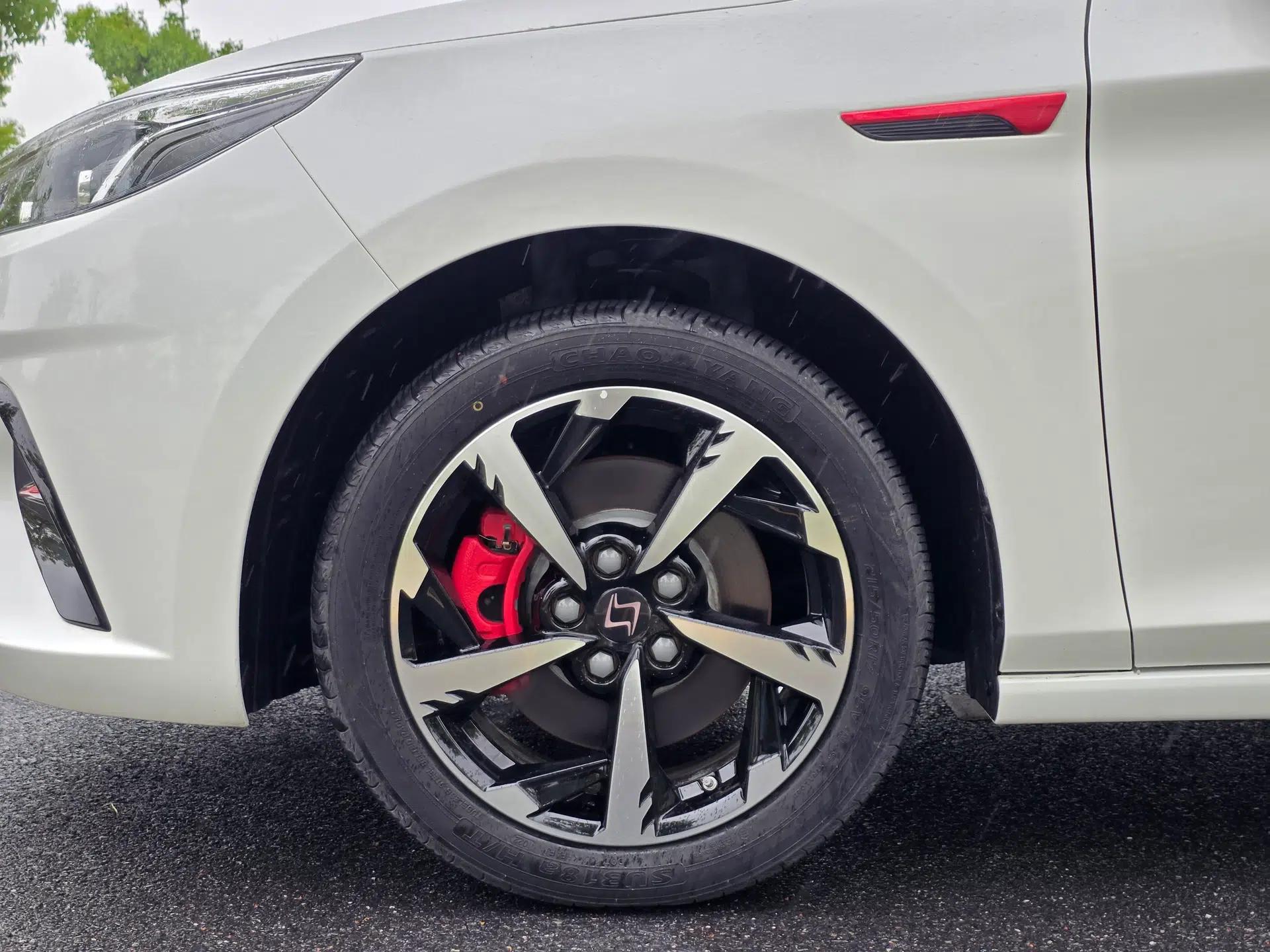 SOL A5 2022 1.5T CVT Youth Edition — миниатюра 10