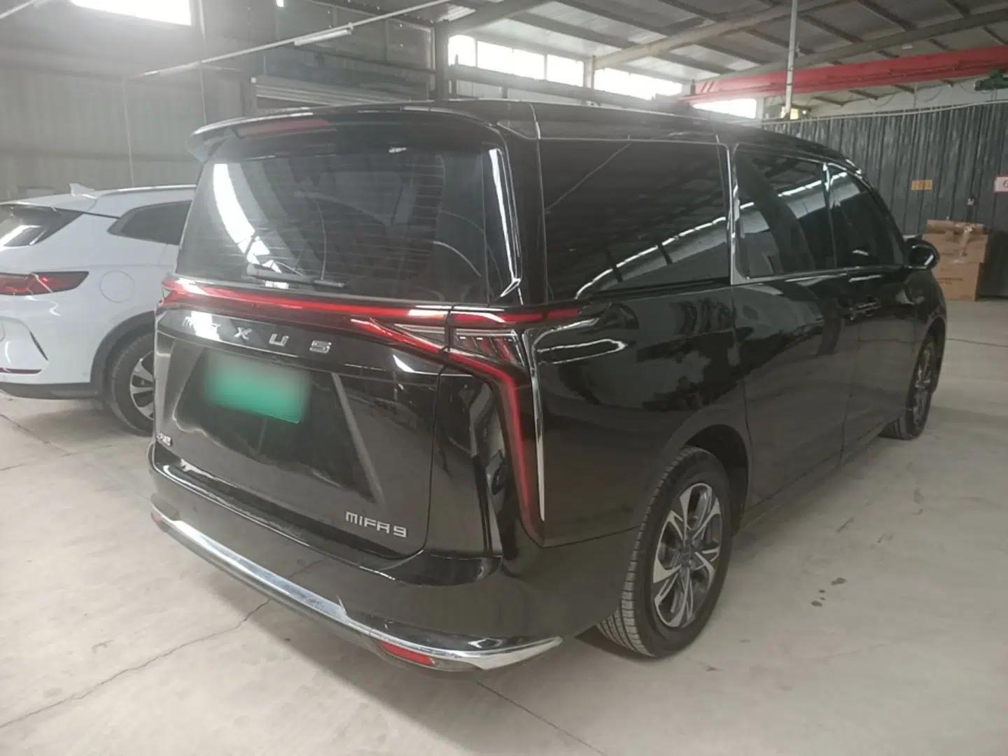 Used SAIC MAXUS Dajia 9 2022 Long-Range Oasis 7-Seater Version — миниатюра 6