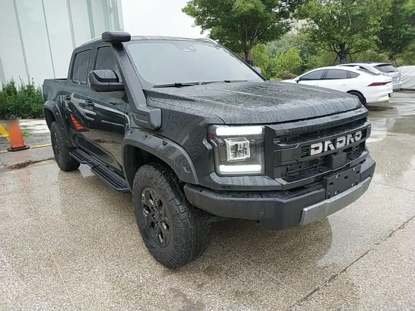 Used JMC DaDao 2024 Gantaner 2.3T Diesel Automatic 4x4 Boundless Edition — миниатюра 3