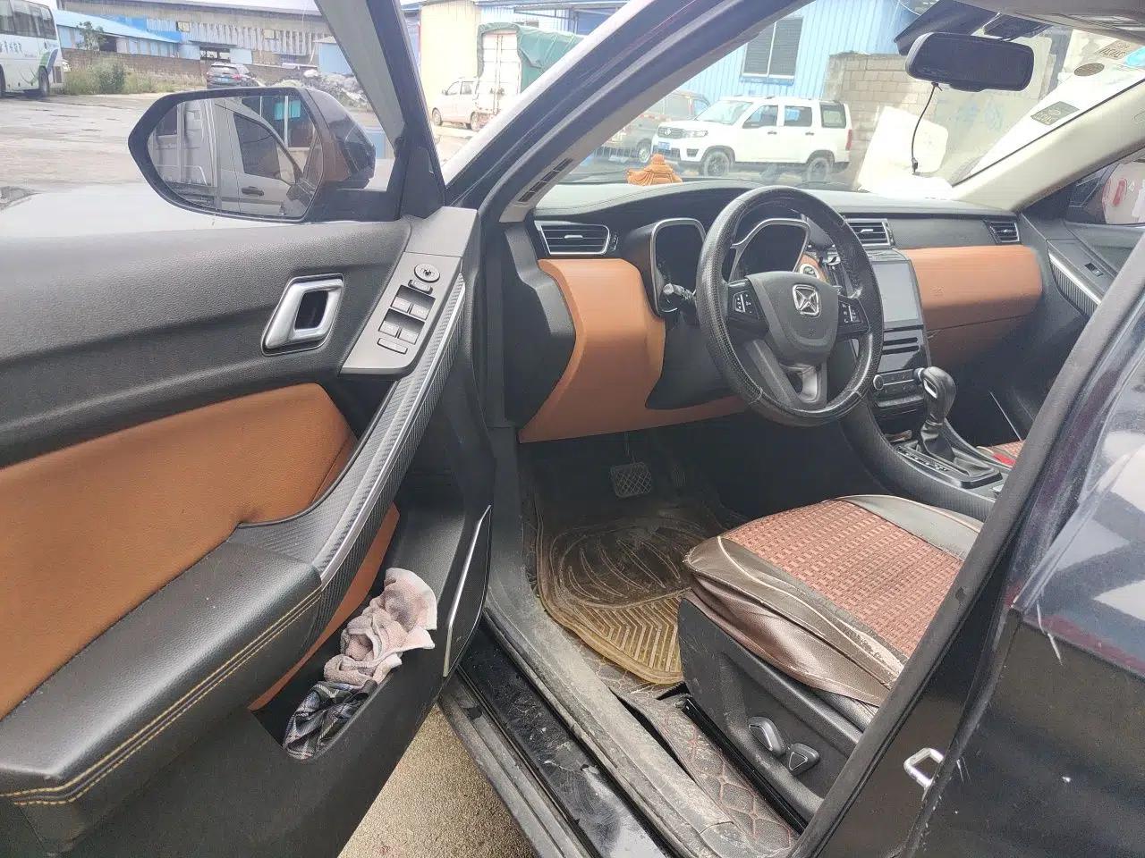 Used JMC Yusheng S330 2016 1.5L GTDi Automatic Two-Wheel Drive Prestige Edition — миниатюра 16