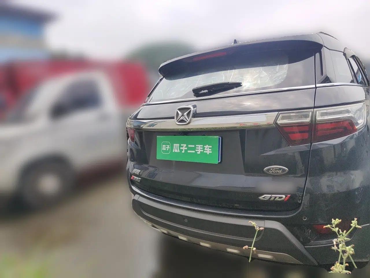 Used JMC Yusheng S330 2016 1.5L GTDi Automatic Two-Wheel Drive Prestige Edition — миниатюра 5