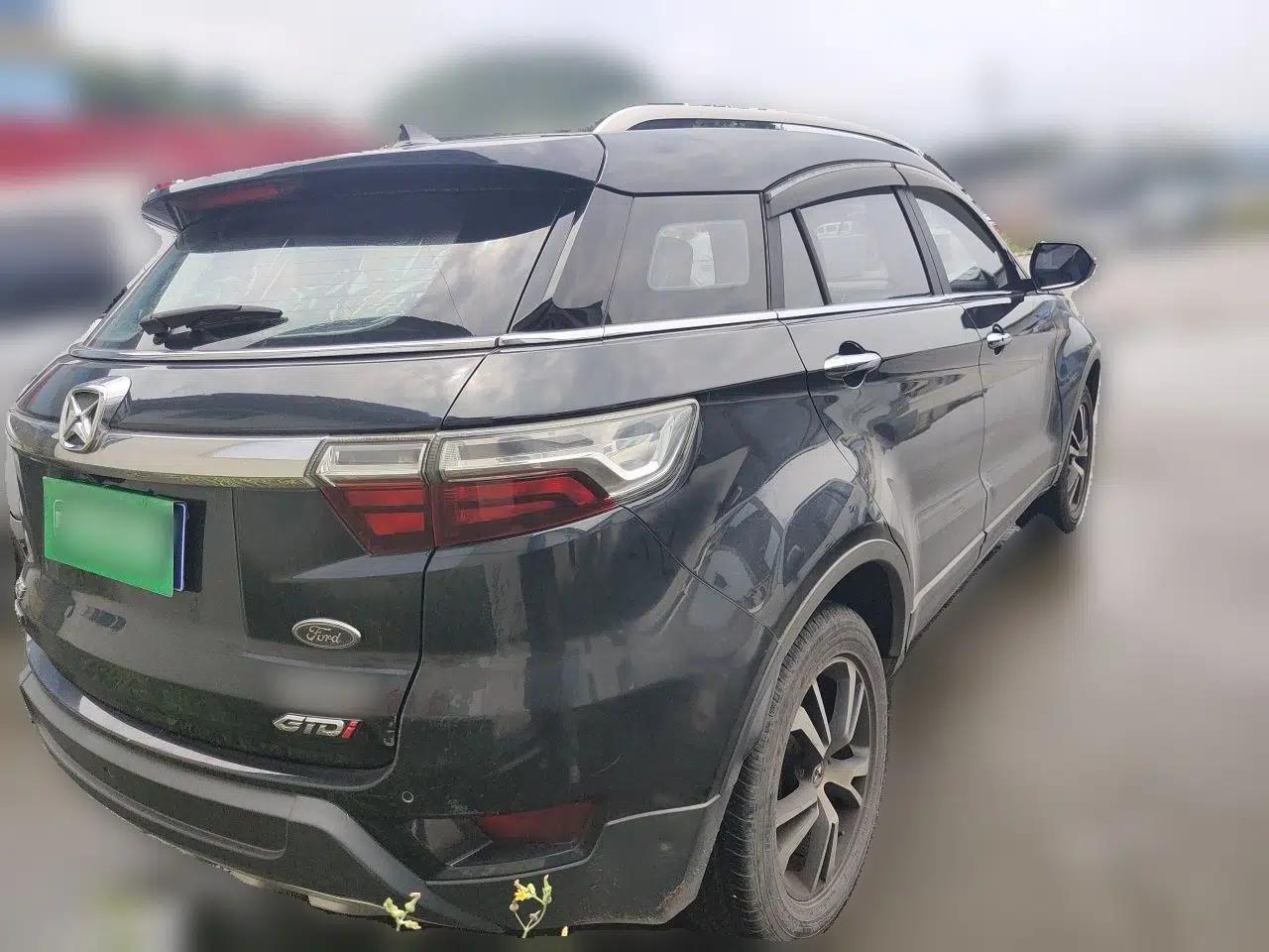 Used JMC Yusheng S330 2016 1.5L GTDi Automatic Two-Wheel Drive Prestige Edition — миниатюра 6